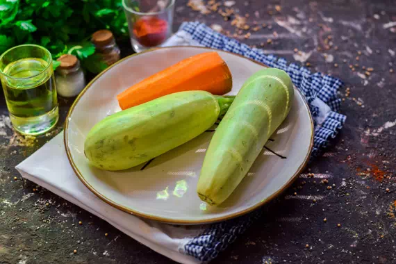 салат из кабачков и моркови на зиму рецепт фото 1